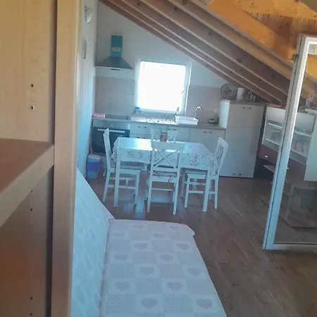 Apartment Kolona