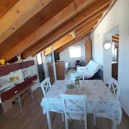 Apartment Kolona *